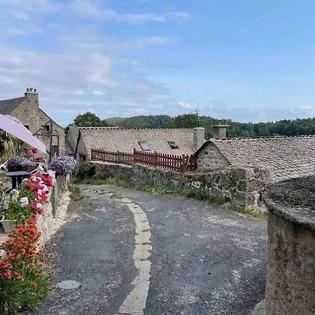 Lou Mas Magnifique Avec Tres Belle Vue Dominante Alpstuga Saint-Laurent-de-Muret